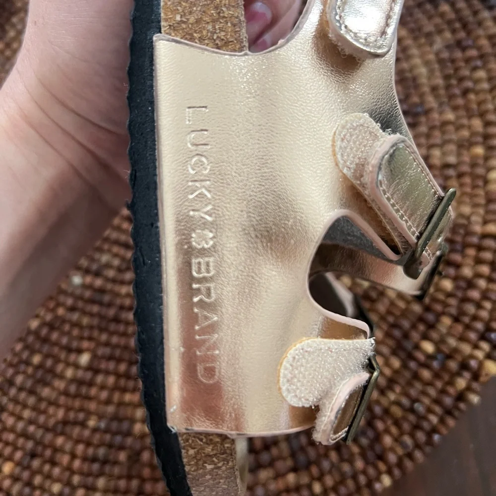 Lucky Brand Metallic Kids Sandals